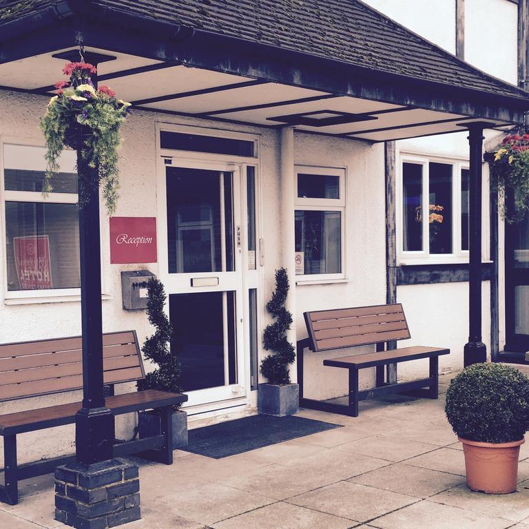 Stockwood Hotel - Luton Airport Extérieur photo