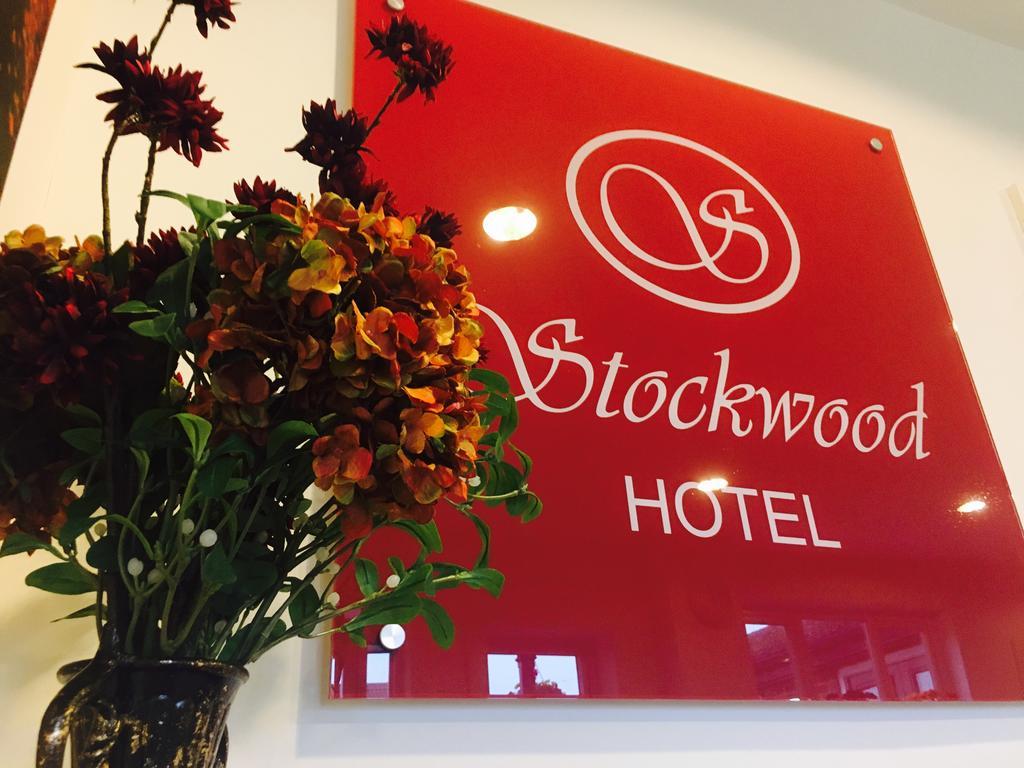 Stockwood Hotel - Luton Airport Extérieur photo